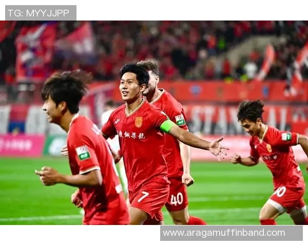 足球战术：重庆足球队的快攻体系