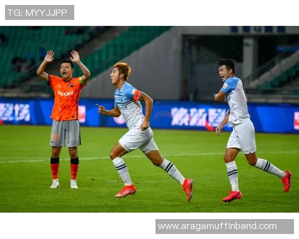 热议足球:深圳足球队的力量变革